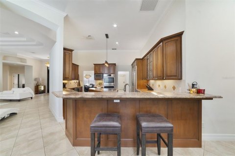 Casa en venta en Orlando, Florida, 5 dormitorios, 391.4 m2 № 2215126 - foto 14