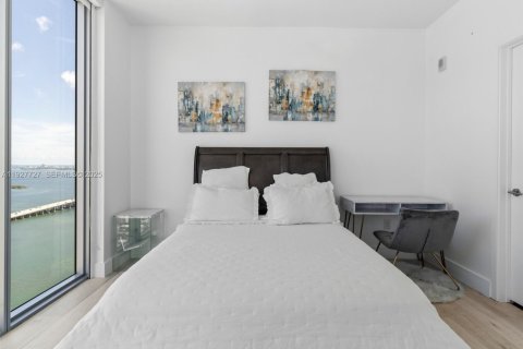 Copropriété à louer à Miami, Floride: 2 chambres, 98.48 m2 № 1986886 - photo 11