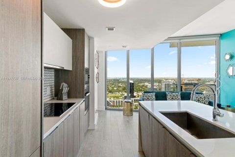 Copropriété à louer à Miami, Floride: 2 chambres, 98.48 m2 № 1986886 - photo 7