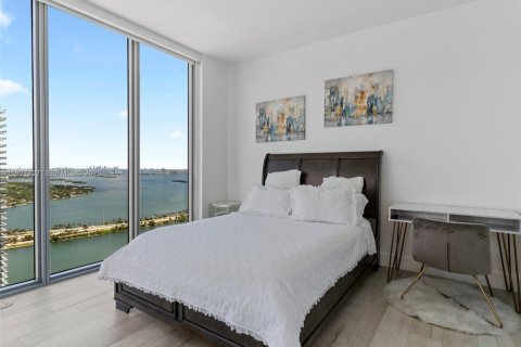 Copropriété à louer à Miami, Floride: 2 chambres, 98.48 m2 № 1986886 - photo 10