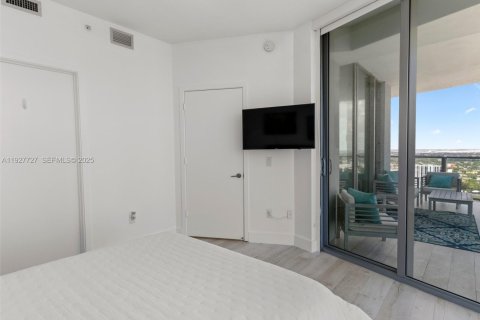 Copropriété à louer à Miami, Floride: 2 chambres, 98.48 m2 № 1986886 - photo 17