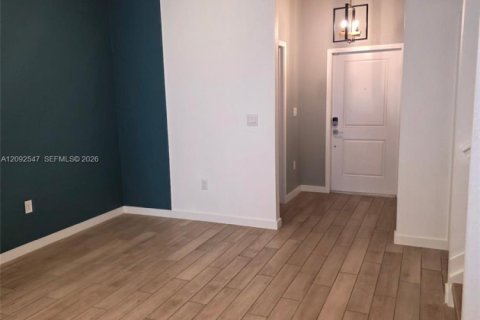 Adosado en alquiler en Homestead, Florida, 3 dormitorios, 159.05 m2 № 2376425 - foto 5
