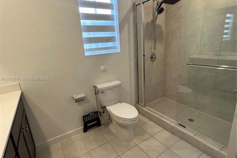 Adosado en alquiler en Homestead, Florida, 3 dormitorios, 159.05 m2 № 2376425 - foto 9