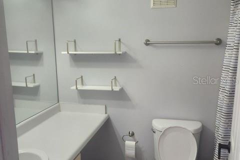 Condo in Oviedo, Florida, 2 bedrooms № 2219398 - photo 15