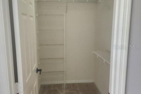 Condo in Oviedo, Florida, 2 bedrooms № 2219398 - photo 17