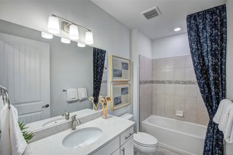 Villa ou maison à vendre à Englewood, Floride: 2 chambres, 153.75 m2 № 2398602 - photo 10