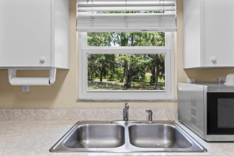 Immobilier commercial à vendre à Lecanto, Floride: 143.72 m2 № 1800461 - photo 17