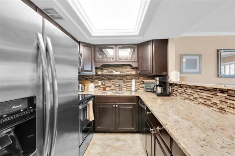 Copropriété à louer à Treasure Island, Floride: 1 chambre, 57.51 m2 № 2101231 - photo 10