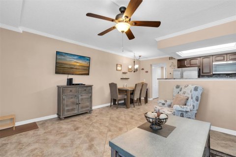 Copropriété à louer à Treasure Island, Floride: 1 chambre, 57.51 m2 № 2101231 - photo 7