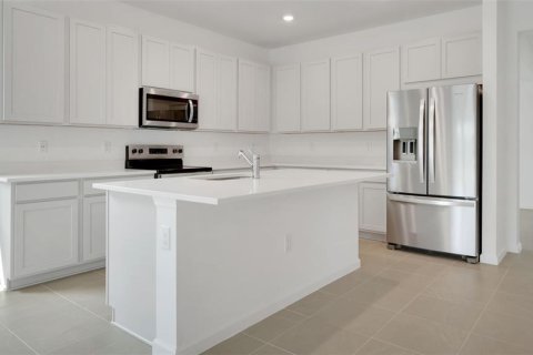 Casa en venta en Lake Wales, Florida, 4 dormitorios, 196.02 m2 № 1919784 - foto 12