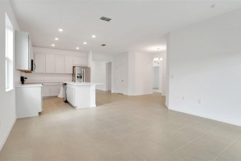 Casa en venta en Lake Wales, Florida, 4 dormitorios, 196.02 m2 № 1919784 - foto 16
