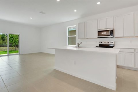 Casa en venta en Lake Wales, Florida, 4 dormitorios, 196.02 m2 № 1919784 - foto 9
