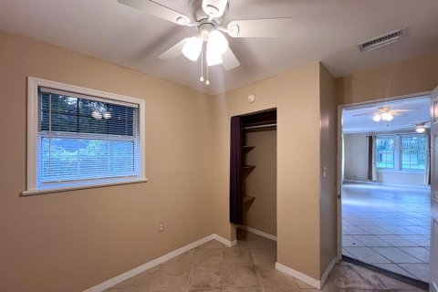 House in Gainesville, Florida 3 bedrooms, 139.35 sq.m. № 1912458 - photo 19