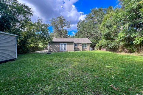 House in Gainesville, Florida 3 bedrooms, 139.35 sq.m. № 1912458 - photo 24