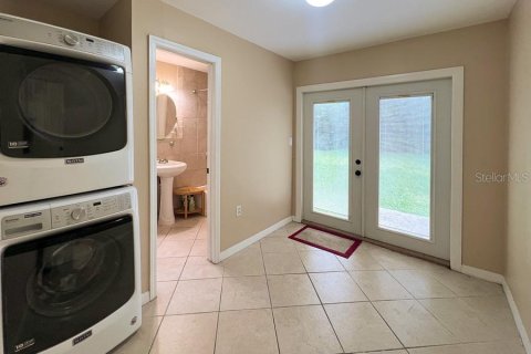 House in Gainesville, Florida 3 bedrooms, 139.35 sq.m. № 1912458 - photo 20