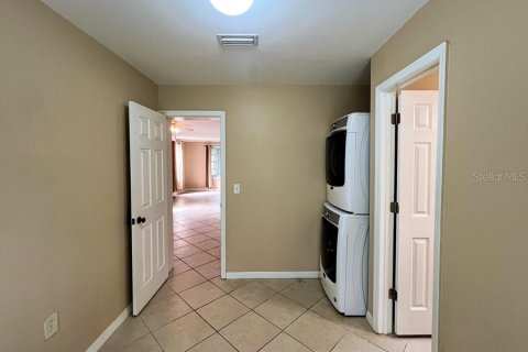 House in Gainesville, Florida 3 bedrooms, 139.35 sq.m. № 1912458 - photo 22