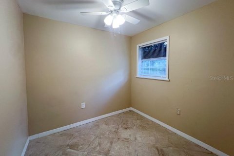 House in Gainesville, Florida 3 bedrooms, 139.35 sq.m. № 1912458 - photo 18