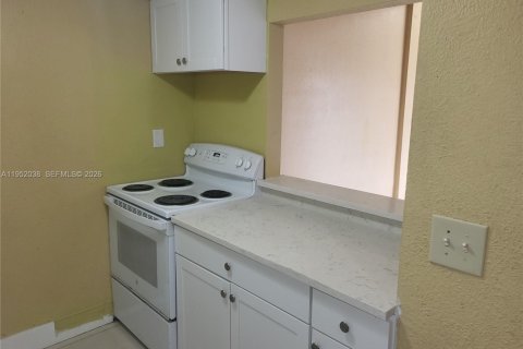 Adosado en alquiler en Lauderhill, Florida, 3 dormitorios, 78.87 m2 № 2006458 - foto 7