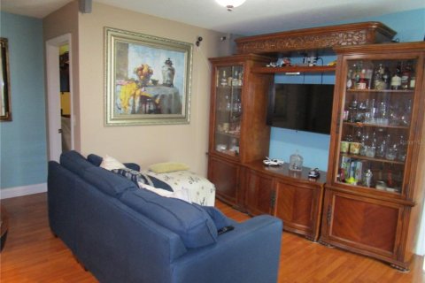 Condominio en venta en Orlando, Florida, 1 dormitorio, 77.85 m2 № 1542078 - foto 11