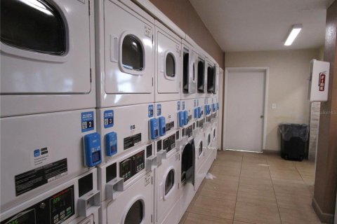 Condominio en venta en Orlando, Florida, 1 dormitorio, 77.85 m2 № 1542078 - foto 18