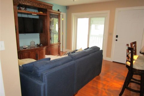 Condominio en venta en Orlando, Florida, 1 dormitorio, 77.85 m2 № 1542078 - foto 10
