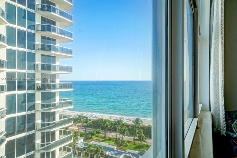 Copropriété à louer à Miami Beach, Floride: 1 chambre, 73.39 m2 № 1934908 - photo 3
