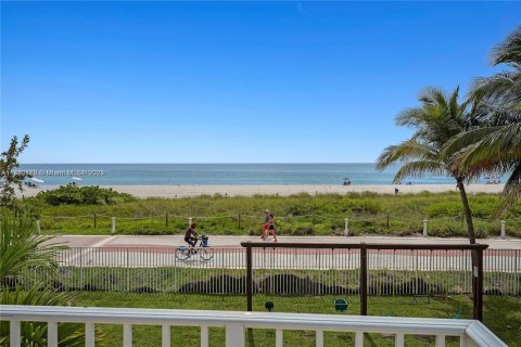 Copropriété à louer à Miami Beach, Floride: 1 chambre, 73.39 m2 № 1934908 - photo 13