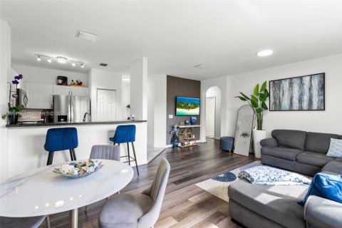 Condo in Homestead, Florida, 3 bedrooms  № 2083951 - photo 5