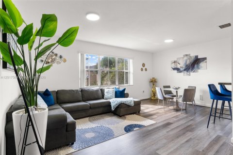 Condo in Homestead, Florida, 3 bedrooms  № 2083951 - photo 4