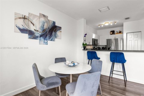 Condo in Homestead, Florida, 3 bedrooms  № 2083951 - photo 11