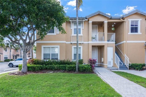 Condo in Homestead, Florida, 3 bedrooms  № 2083951
