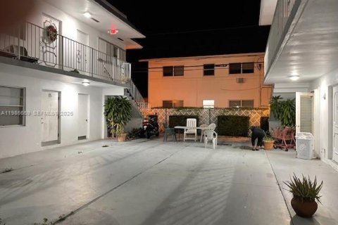 Купить виллу или дом в Холливуд, Флорида 1 спальня, 52.21м2, № 2048367 - фото 6