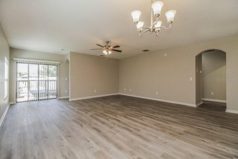 Villa ou maison à louer à Sanford, Floride: 3 chambres, 163.14 m2 № 1905278 - photo 4