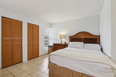 Condominio en venta en Coral Springs, Florida, 2 dormitorios, 71.35 m2 № 2059419 - foto 23