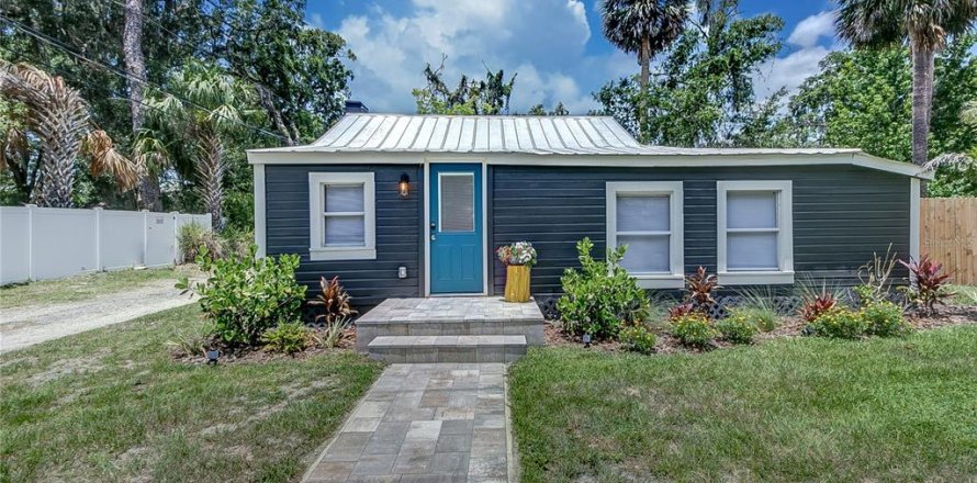 House in Sanford, Florida 2 bedrooms, 89.28 sq.m. № 1816898