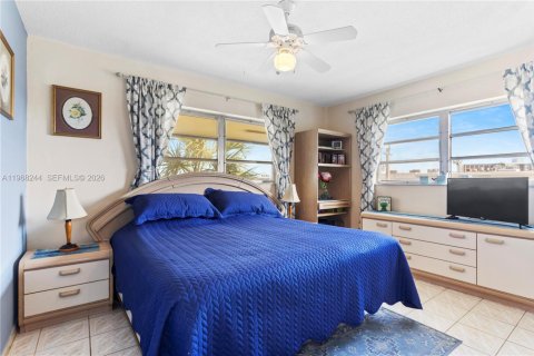 Condominio en venta en Miami, Florida, 2 dormitorios, 82.03 m2 № 2029363 - foto 15