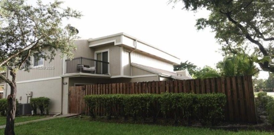 Villa ou maison à Plantation, Floride 2 chambres, 116.96 m2 № 1930352
