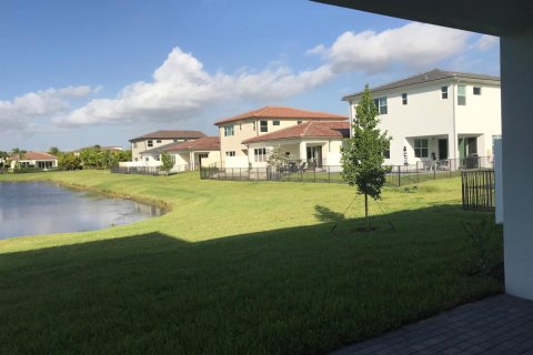 Casa en alquiler en Lake Worth, Florida, 3 dormitorios, 185.8 m2 № 2278698 - foto 5