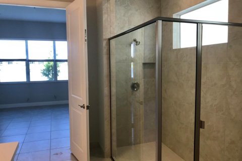 Casa en alquiler en Lake Worth, Florida, 3 dormitorios, 185.8 m2 № 2278698 - foto 10