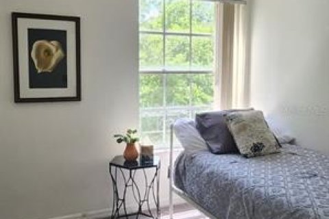 Condo in Kissimmee, Florida, 2 bedrooms № 2142648 - photo 10