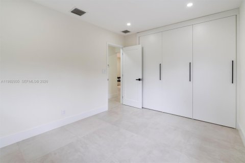 Villa ou maison à louer à Fort Lauderdale, Floride: 3 chambres, 162.3 m2 № 2056765 - photo 9