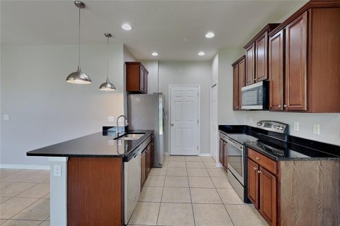 Villa ou maison à louer à Parrish, Floride: 3 chambres, 118.08 m2 № 2386702 - photo 5