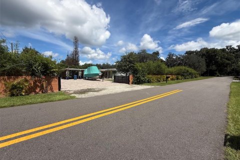Casa en DeLand, Florida 3 dormitorios, 199.18 m2 № 2385759