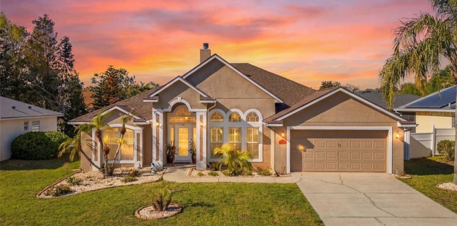 Villa ou maison à Deltona, Floride 3 chambres, 198.25 m2 № 2152399