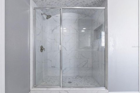 Villa ou maison à vendre à Deltona, Floride: 3 chambres, 198.25 m2 № 2152399 - photo 17