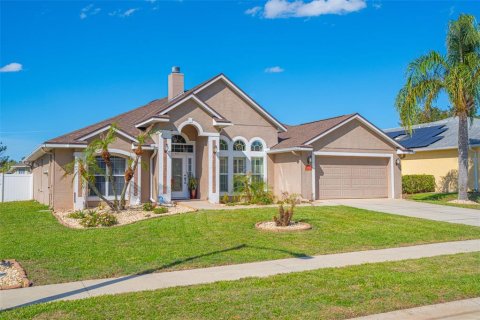 Villa ou maison à vendre à Deltona, Floride: 3 chambres, 198.25 m2 № 2152399 - photo 3