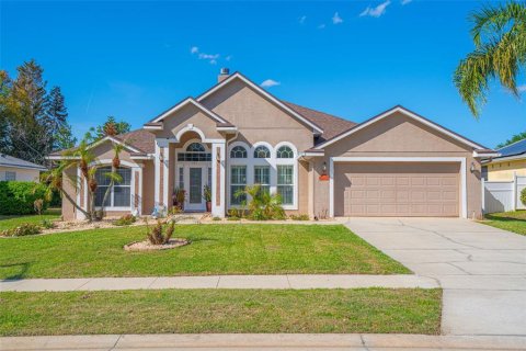 Villa ou maison à vendre à Deltona, Floride: 3 chambres, 198.25 m2 № 2152399 - photo 2