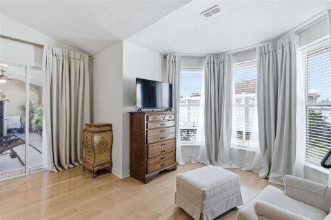 Villa ou maison à vendre à Deltona, Floride: 3 chambres, 198.25 m2 № 2152399 - photo 14