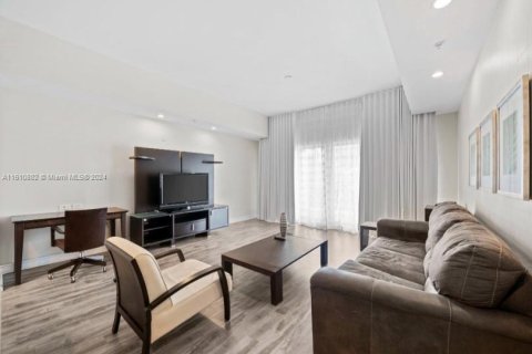 Купить кондоминиум в Дорал, Флорида 3 спальни, 192.31м2, № 1860320 - фото 6