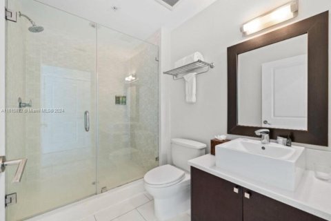 Купить кондоминиум в Дорал, Флорида 3 спальни, 192.31м2, № 1860320 - фото 26